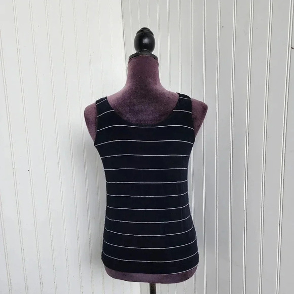 Chico's 1 Travelers Slinky Tank Top Black White Striped Knit Stretch Shirt Sz M - Picture 4 of 8